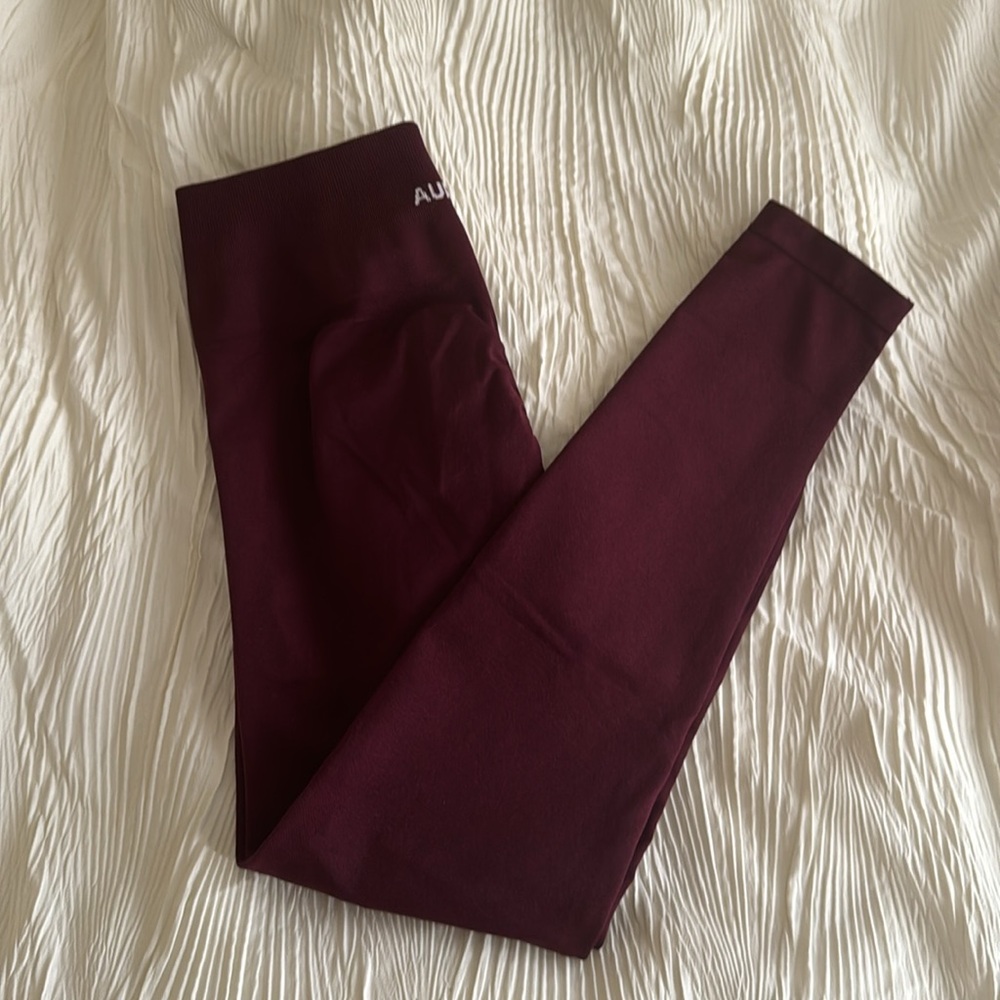AUROLA Workout Leggings for Women Seamless Scrunch Tights Yoga Pants Lar…